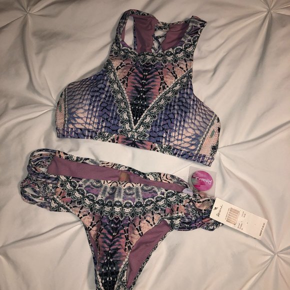 Raisins bikini top and bottom, sz medium. - Picture 1 of 5